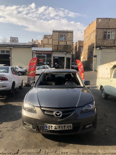 شیشه اتومبیل سناتور