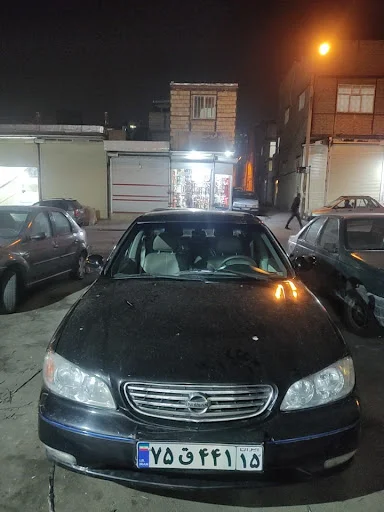 شیشه اتومبیل سناتور