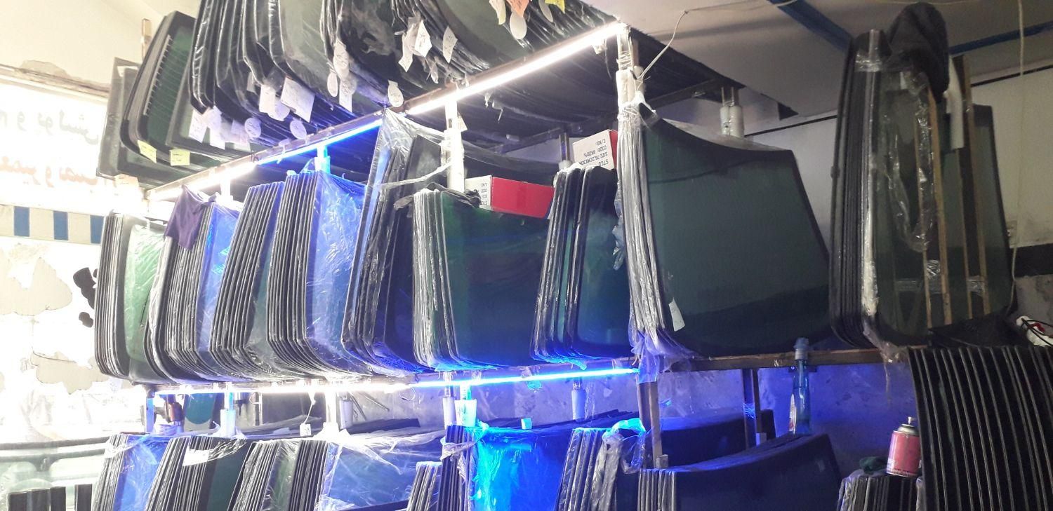 شیشه اتومبیل کاپیتان