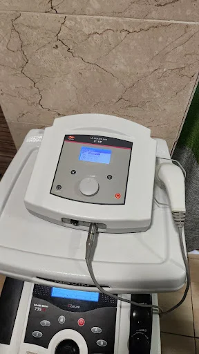 کلینیک شیخ الرئیس ۲