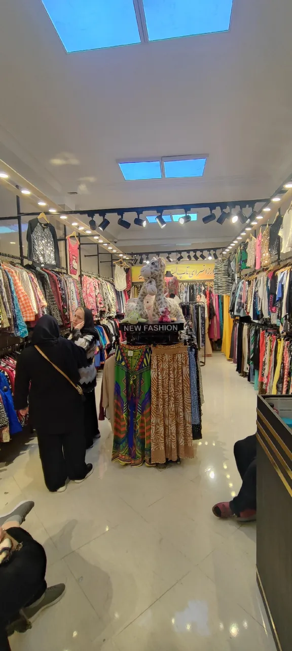 ارزانسرای تاپ لند - تصویر 2