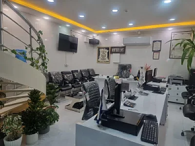 املاک عظیمی