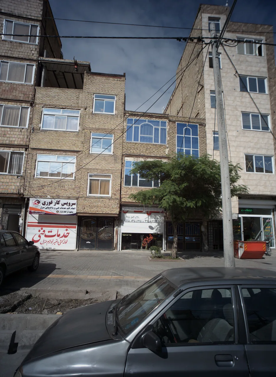 خدمات فنی و ساختمانی