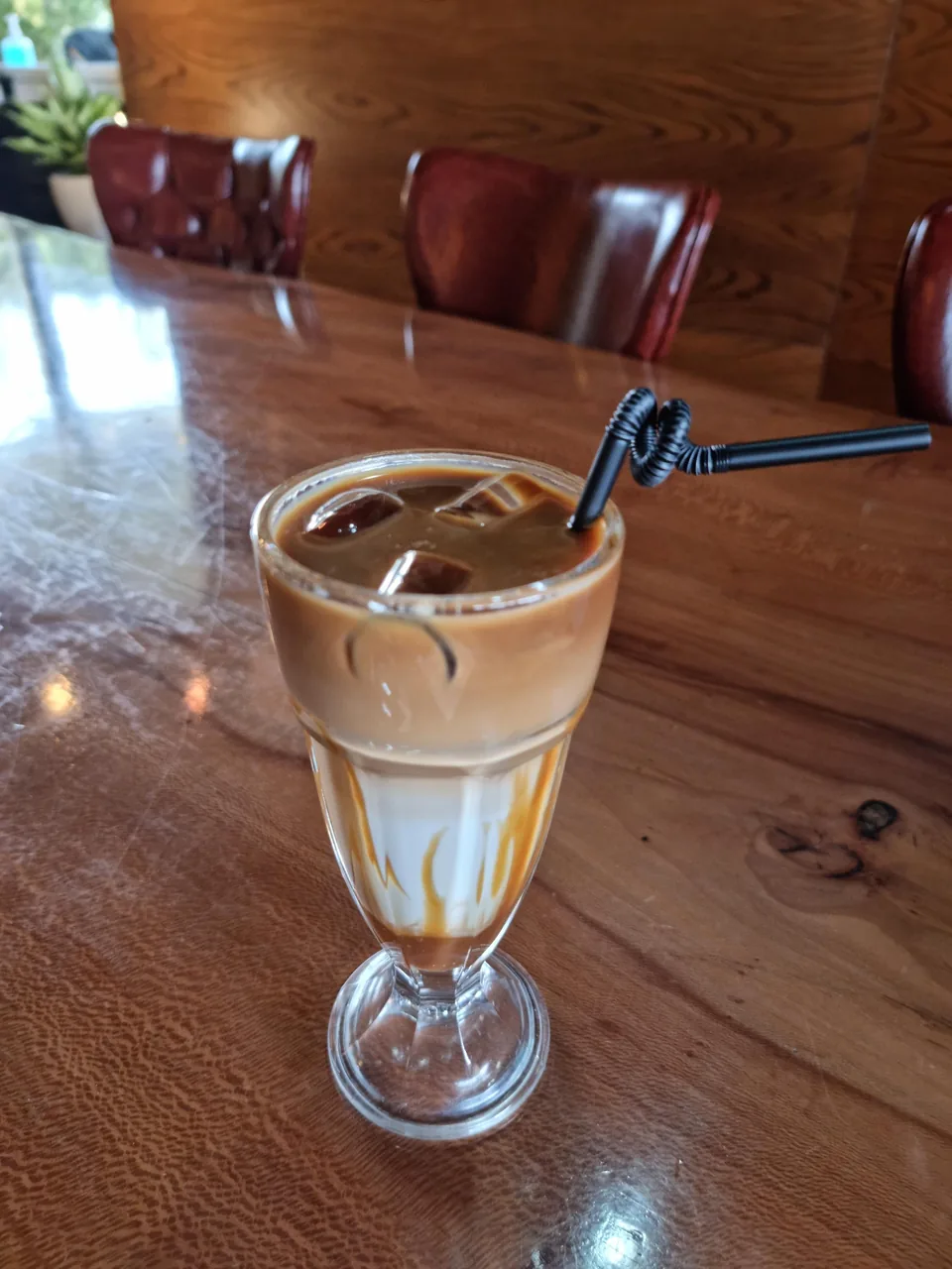 کافه تهرون Tehroon Café - تصویر 3