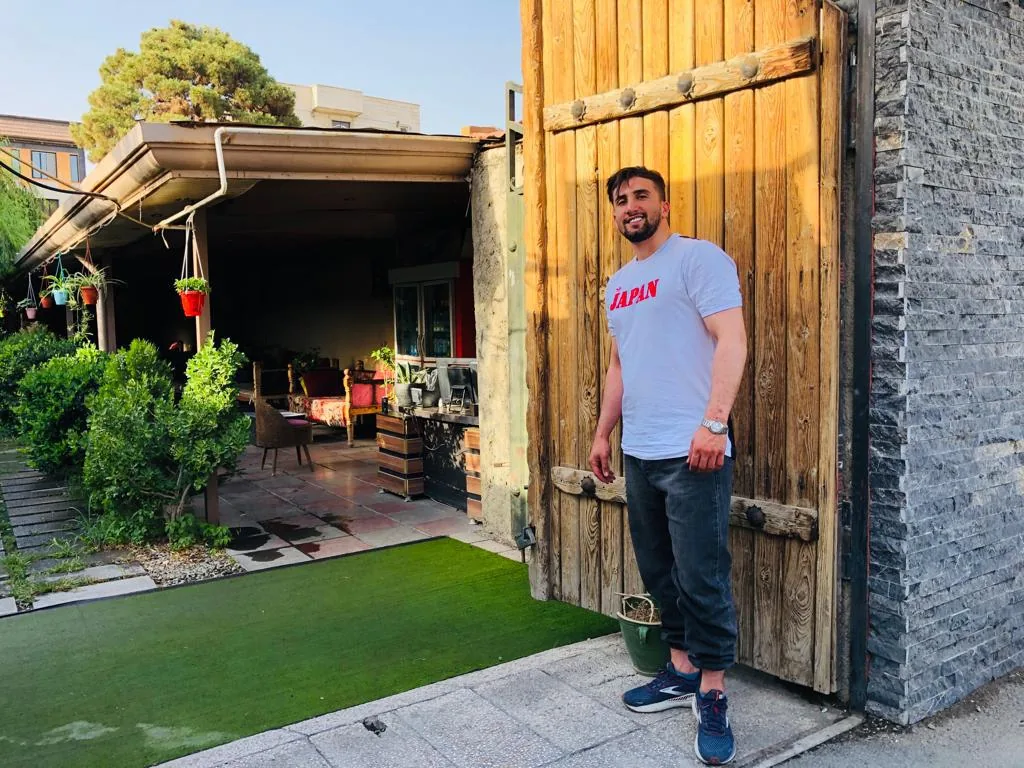 باغچه سرای کافه کلاسیک