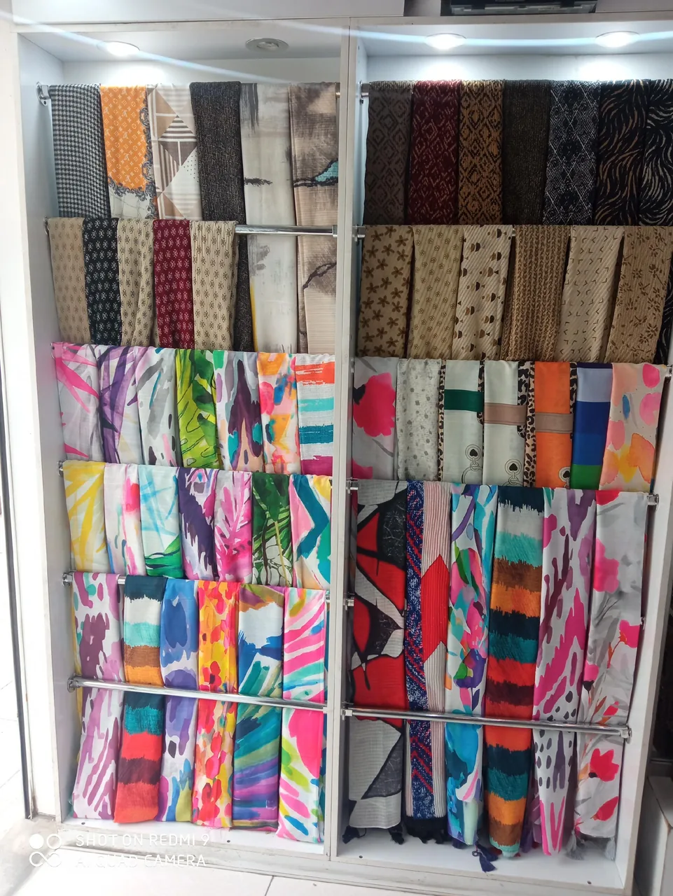 شال و روسری یاس - تصویر 2