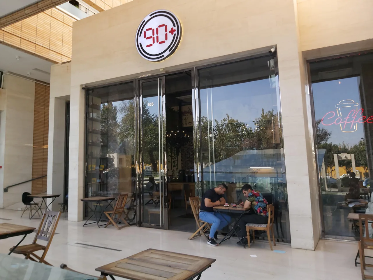 کافه زئوس - تصویر 6