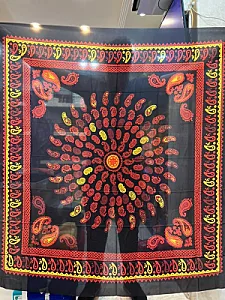 یقلق سرا (ابریشم سنتی)