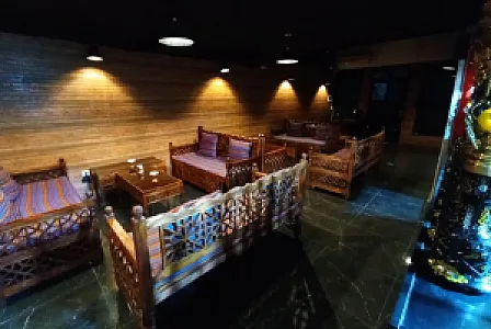 کافه پاتوق