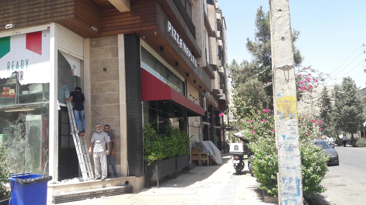 پیتزا ناپل - تصویر 3