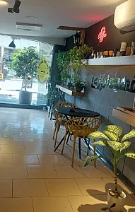 کافه قهوه انرژی