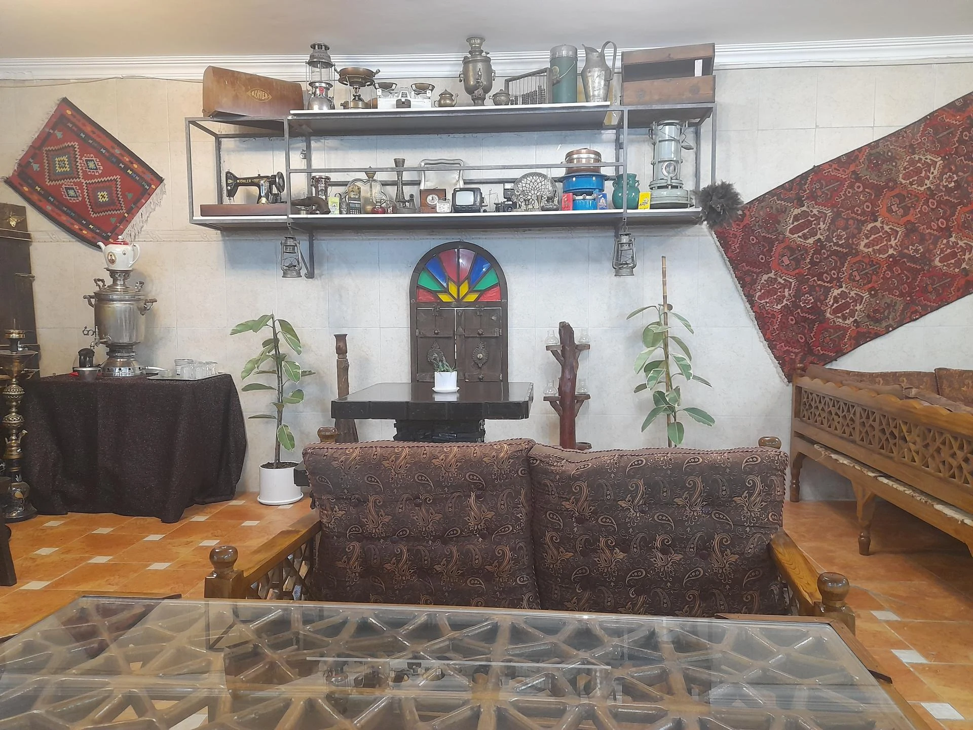 دیزی سرای ماندگار - تصویر 2