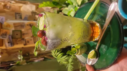 کافه گالری ایده