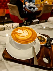کافه آوات کافی شاپ آوات