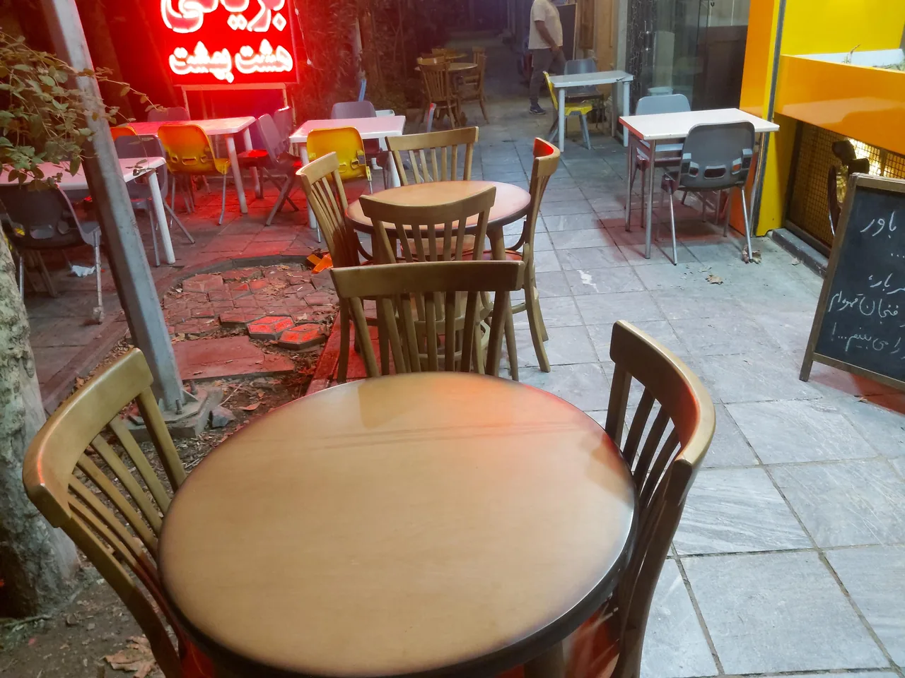 کافه کارن - تصویر 5