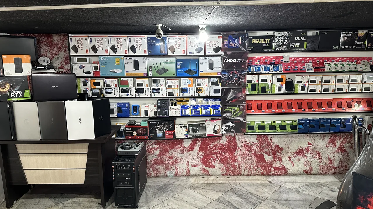 فروشگاه کامپیوتر ساتراپ