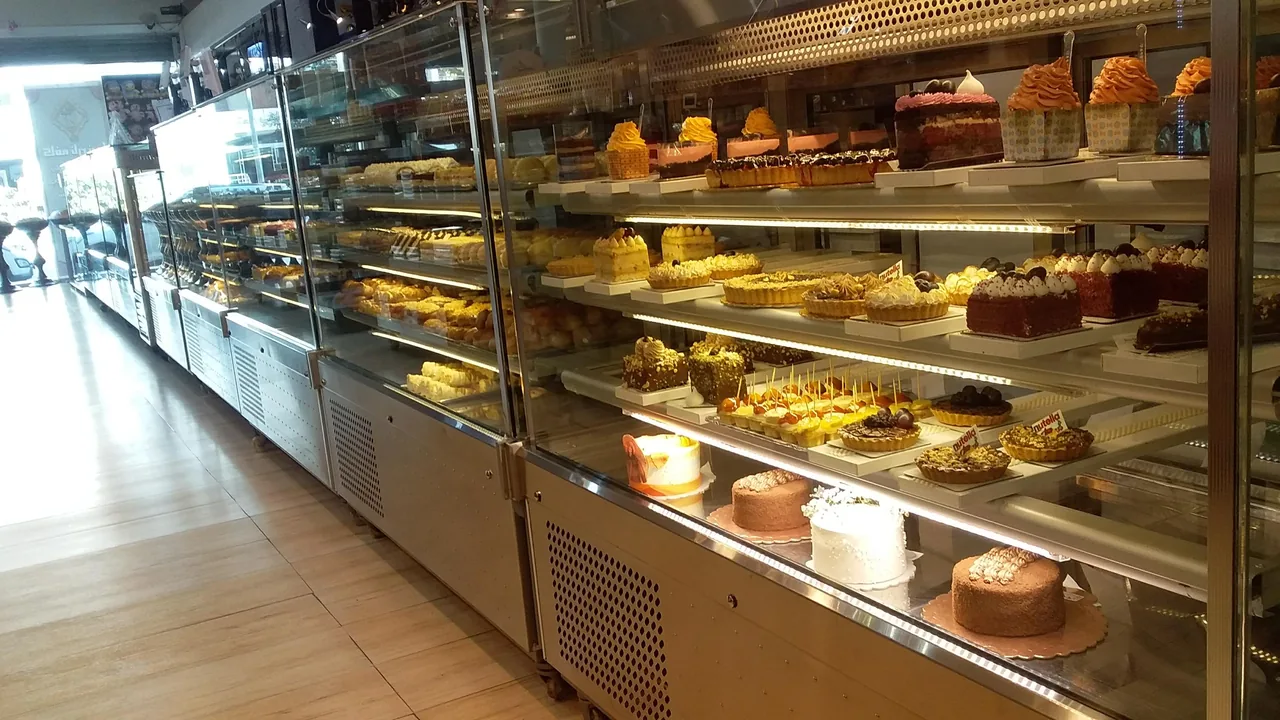 شیرینی و خشکبار نیما - تصویر 6