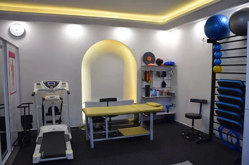 مرکز تخصصی حرکات اصلاحی نسل فردا