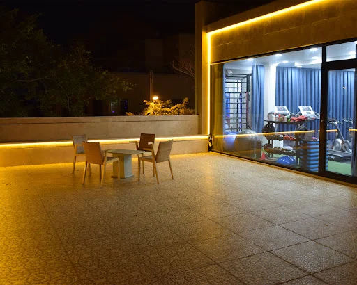 مرکز تخصصی حرکات اصلاحی نسل فردا