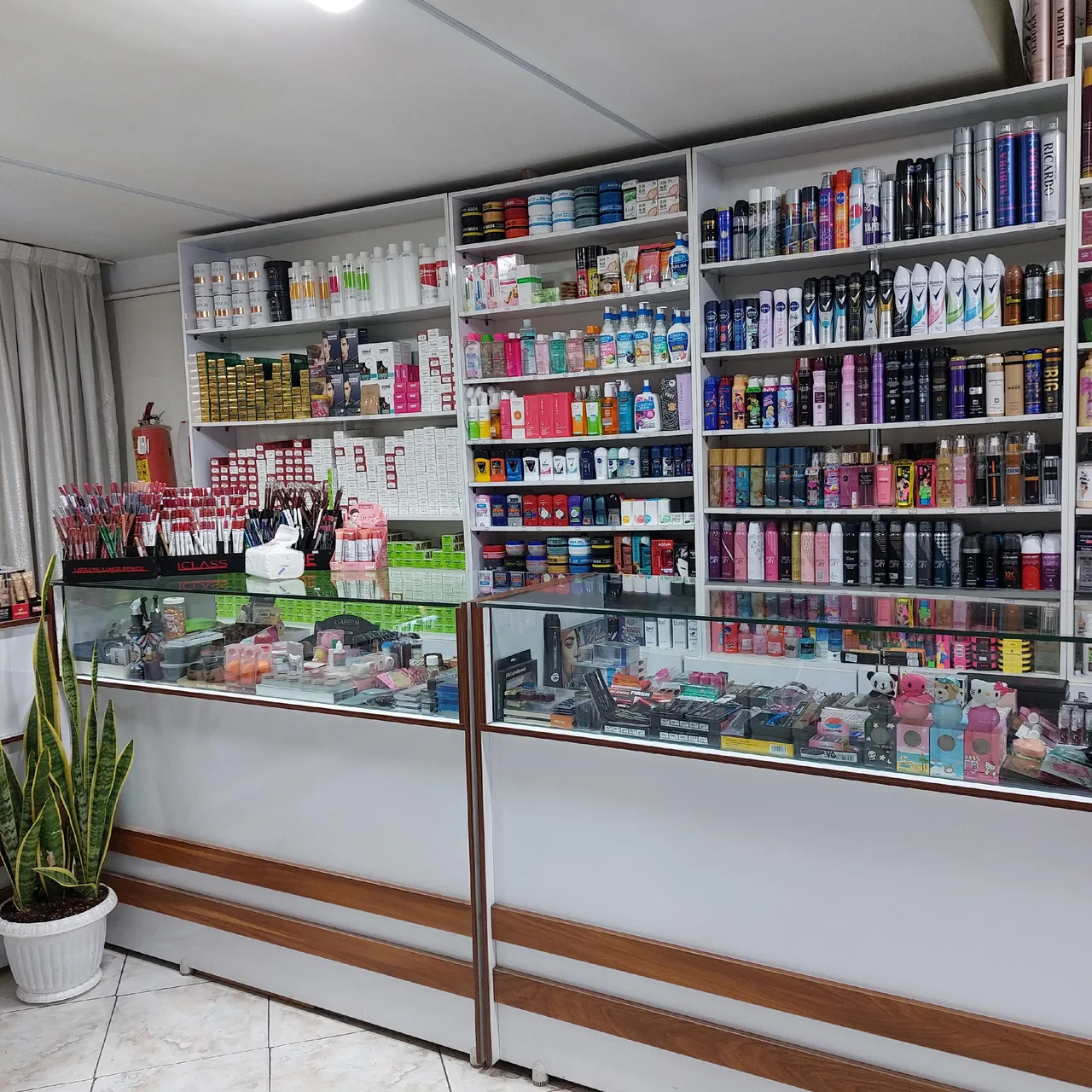 آرایشی بهداشتی پارلا