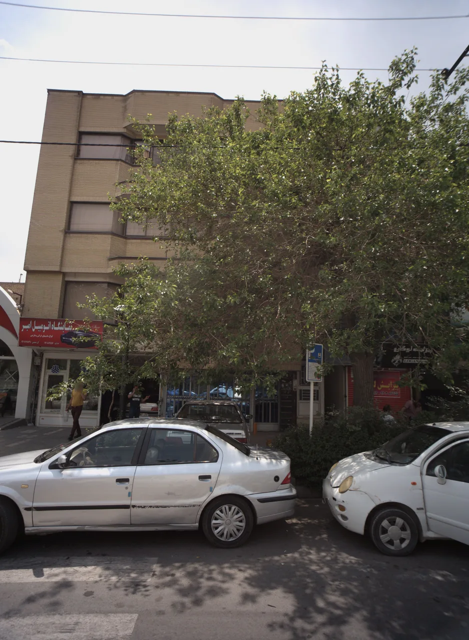 نمایشگاه اتومبیل امیر