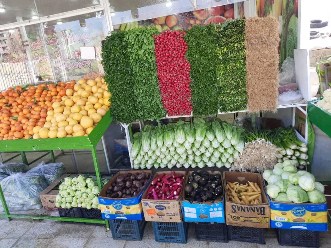 بازارچه میوه و تره بار شهرراز - تصویر 5