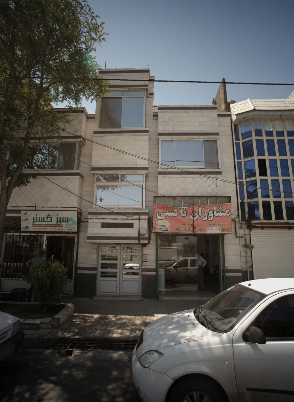 نمایشگاه ماشین مشاوران تاکسی - تصویر 3