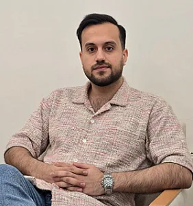 دکتر مصطفی ملتفت