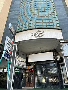 دندانپزشک زیبایی دکتر جیران طالبی نژاد
