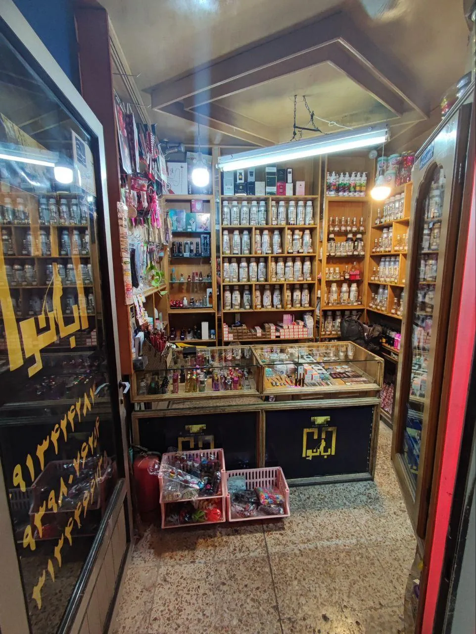 لوازم آرایش بانو - تصویر 2