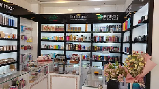 آرایشی بهداشتی سوین