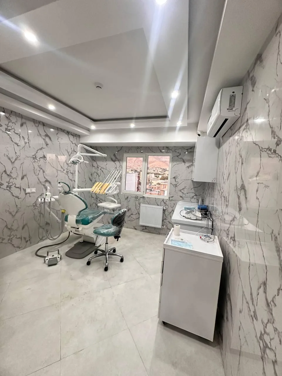 مطب دکترمهرنازاخوت فرد - تصویر 2