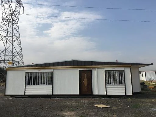 کارخانه کانکس‌سازی آذرپارلا