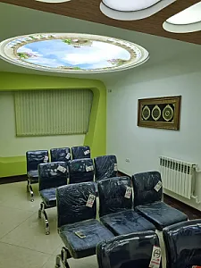 دکتر نفیسه داودی متخصص قلب و عروق