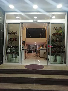 املاک بزرگ حمید