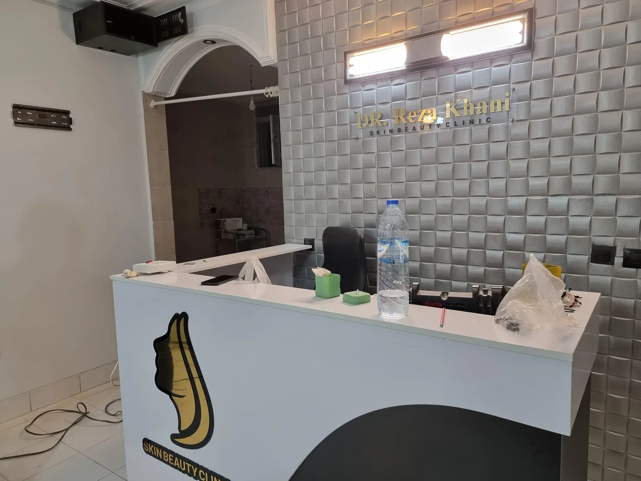 کلینیک زیبایی دکتر محمدخانی - تصویر 2