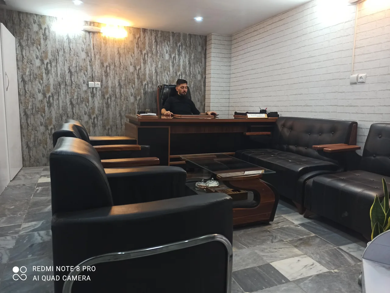 مشاورین املاک آویژه - تصویر 5