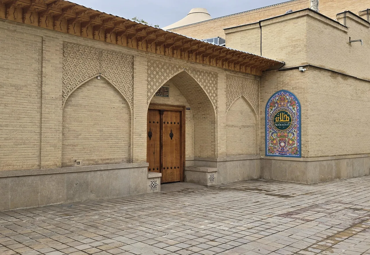 بوتیک هتل محلاتی - تصویر 4
