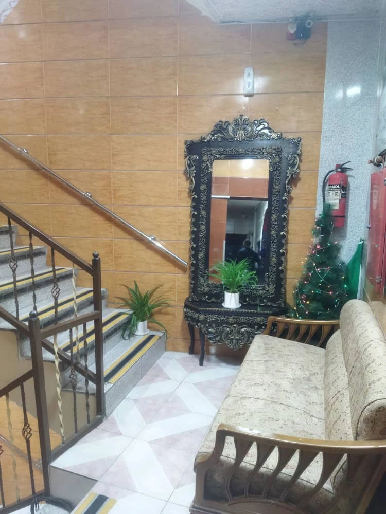 مهمان پذیر نقش جهان - تصویر 3