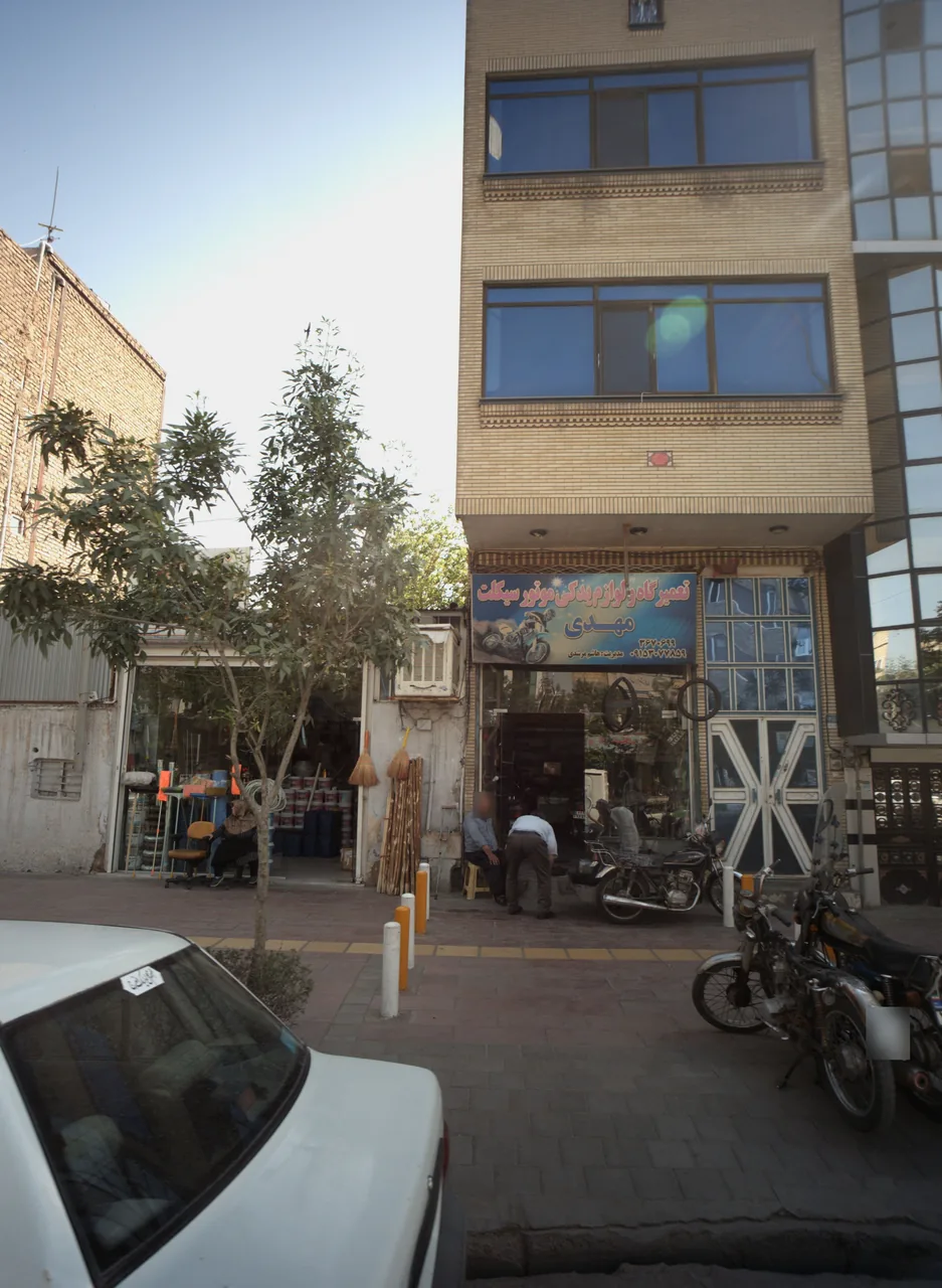 تعمیرگاه و لوازم موتورسیکلت مهدی