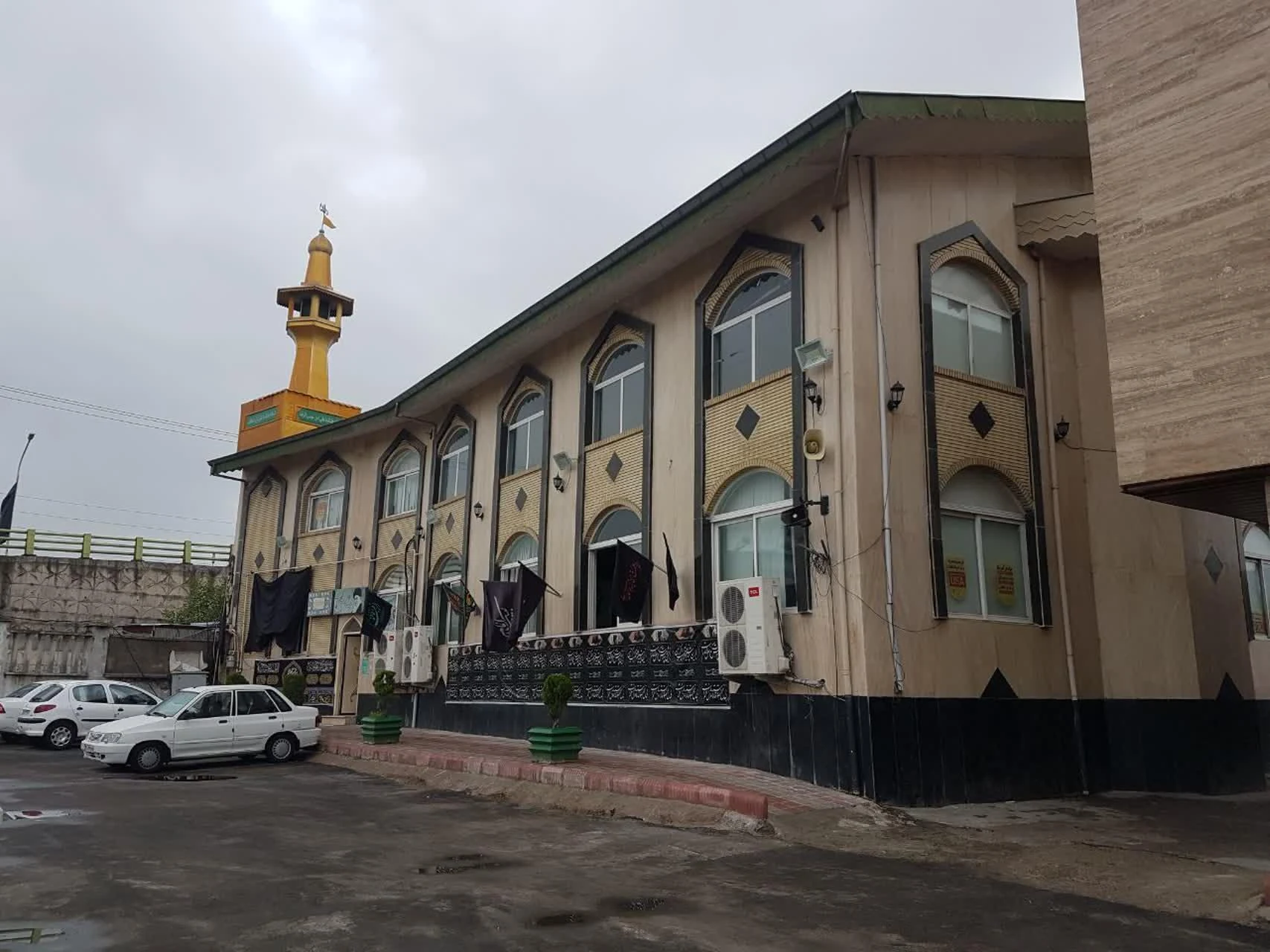 مسجد حضرت امام خامنه ای