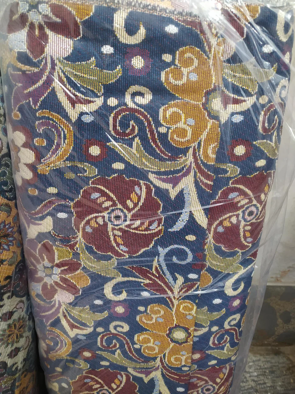 پارچه فروشی شمس