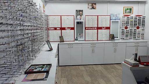 (اپتومتریست سعید مقتدر)مرکز اپتومتری و معاینه چشم