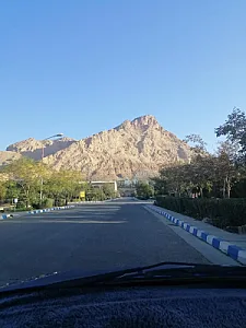 پارچه سرای لادا
