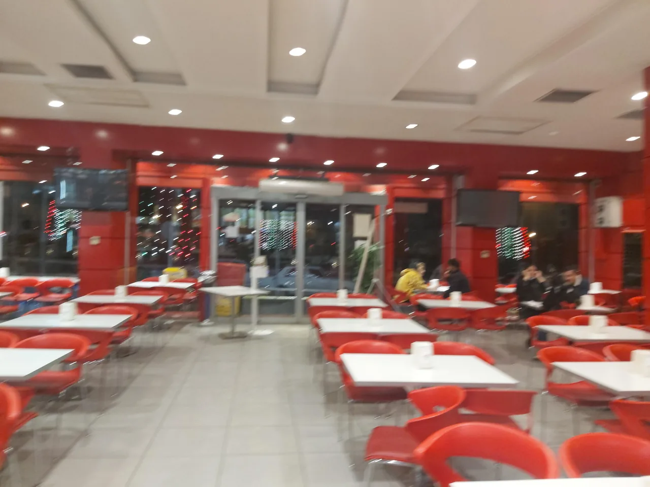 خانه کنتاکی - تصویر 3
