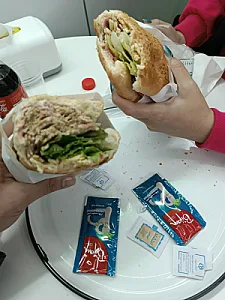 ساندویچ سرد وی ویچ