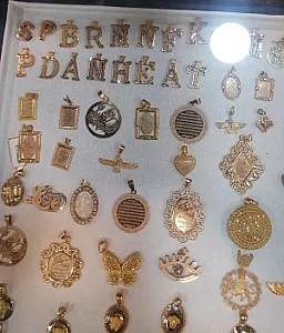 گالری طلای گل زر