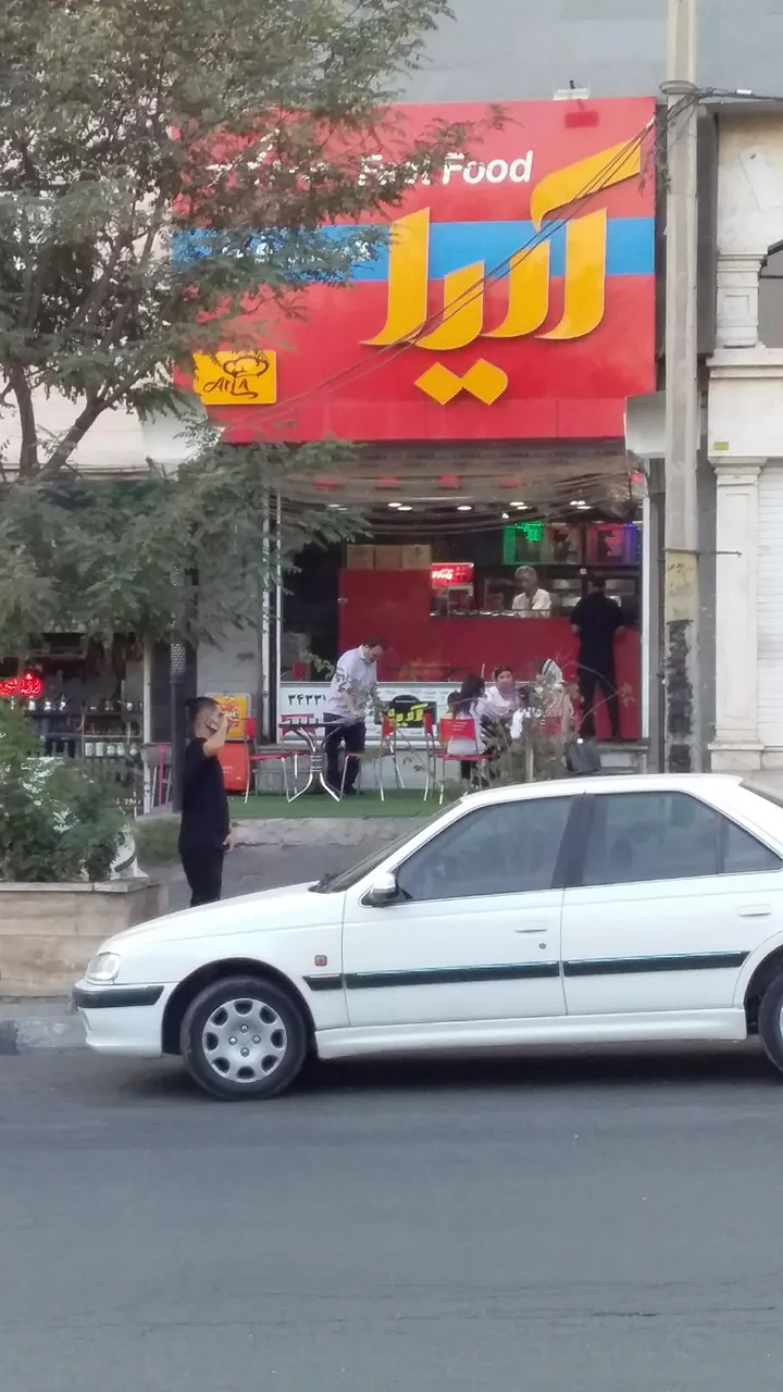 ساندویچ آیدا - تصویر 2