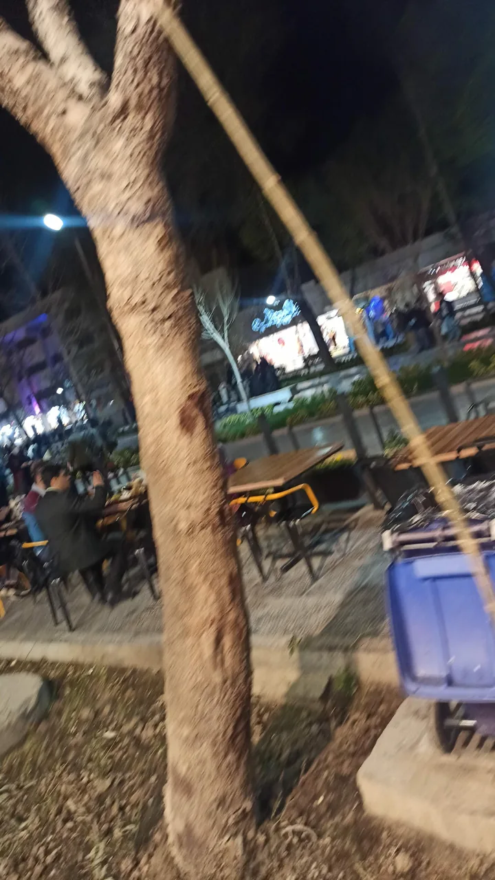 فست‌فود کنتاویچ - تصویر 2