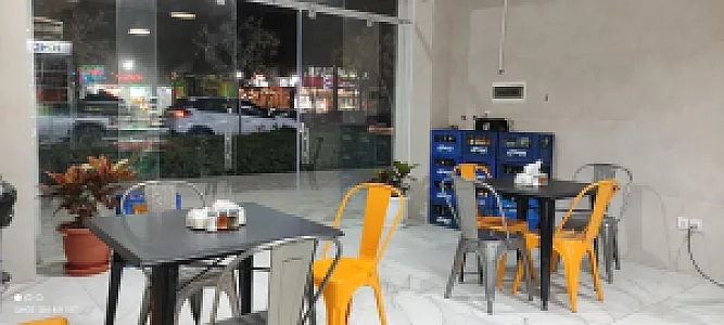 ساندویچ قدیم ندیما دهه ۶۰